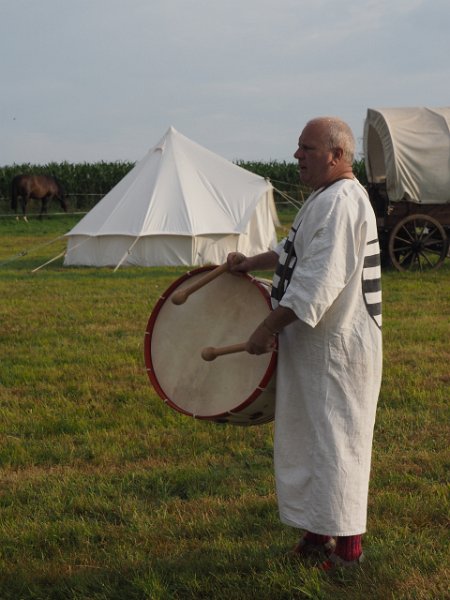 p150712-002553.jpg - 22. Historischer Besiedlungszug 20152. Tag - Sachsenburg