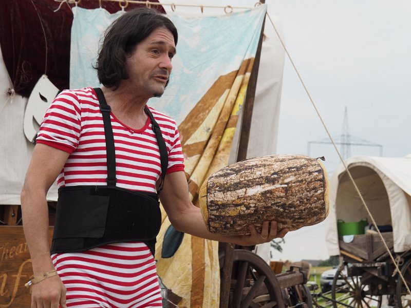 p150712-002636.jpg - 22. Historischer Besiedlungszug 20152. Tag - ReichenbachTheater Anfissa