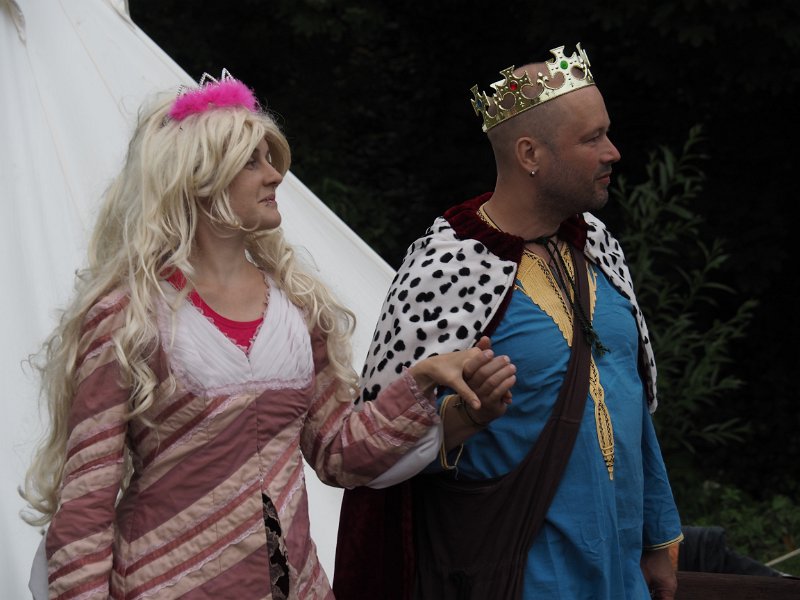 p150713-002824.jpg - 22. Historischer Besiedlungszug 20153. Tag - MarbachTheater Anfissa