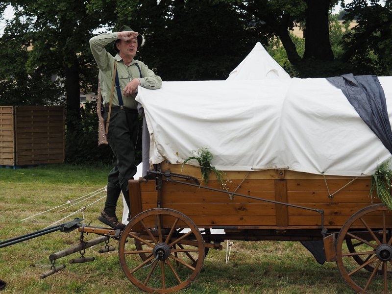 p150713-002834.jpg - 22. Historischer Besiedlungszug 20153. Tag - MarbachTheater Anfissa
