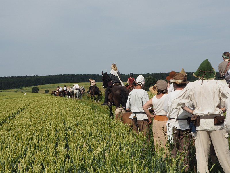 p150717-003476.jpg - 22. Historischer Besiedlungszug 20157. Tag - Langenau - Falkenau